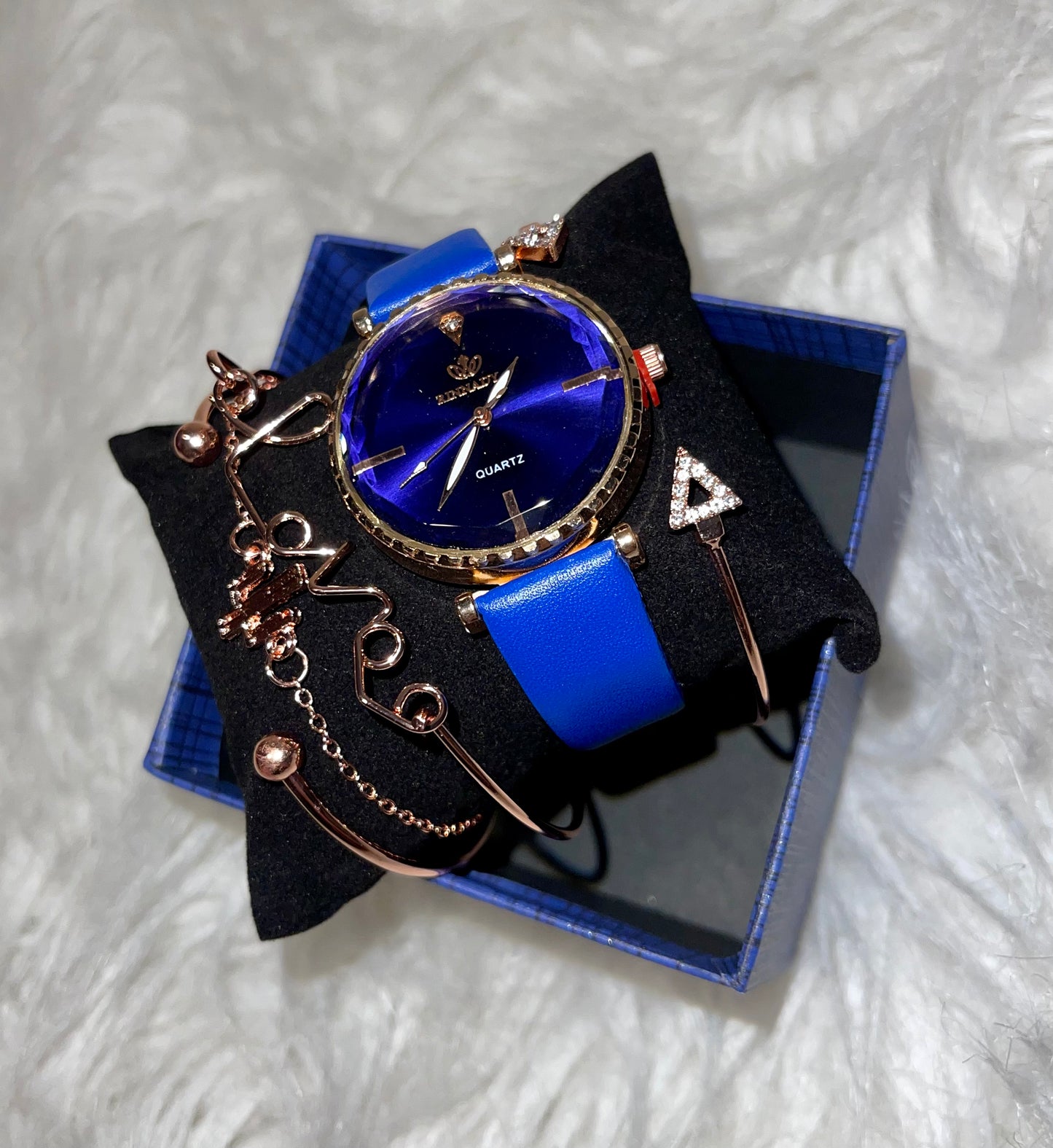 Women 5 piece watch set