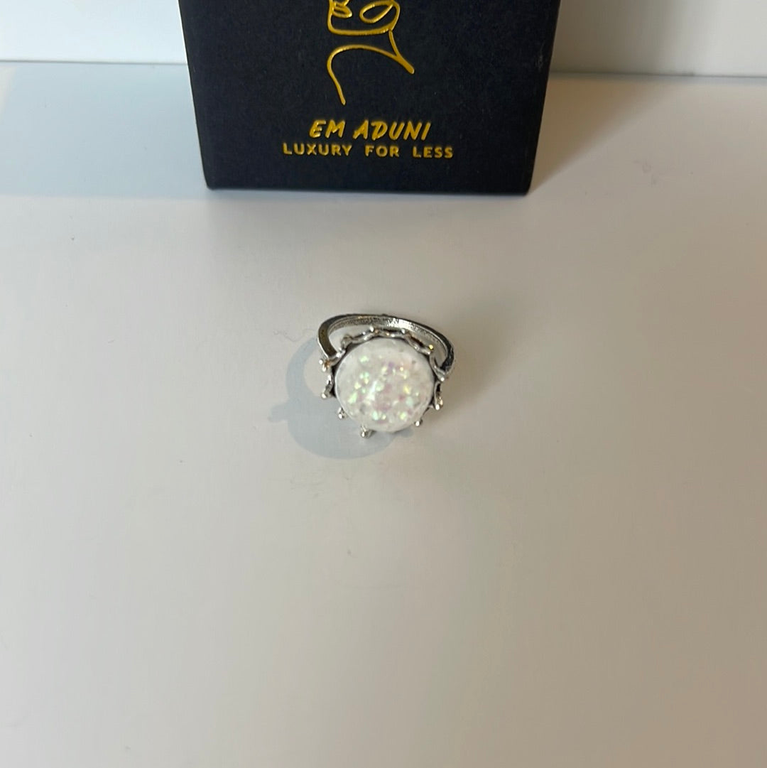 Antique single jewel women’s ring size 6