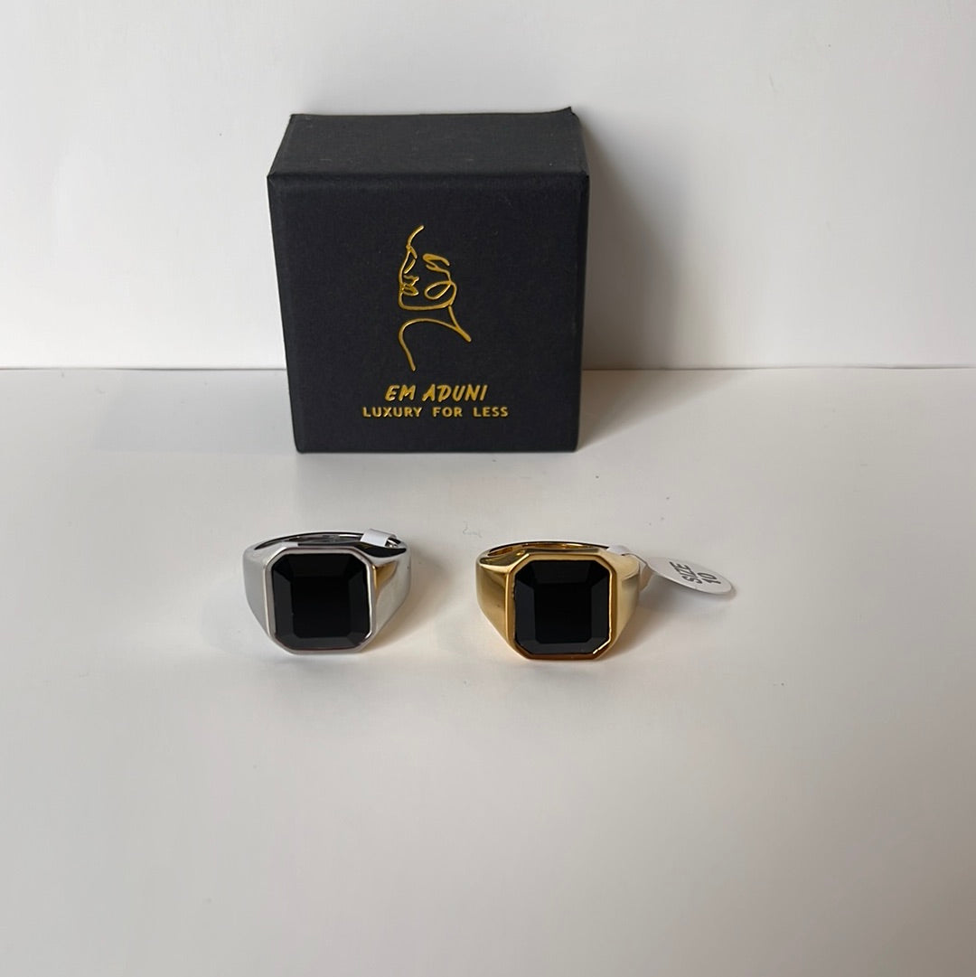 Simple & Elegant Black Stone ring