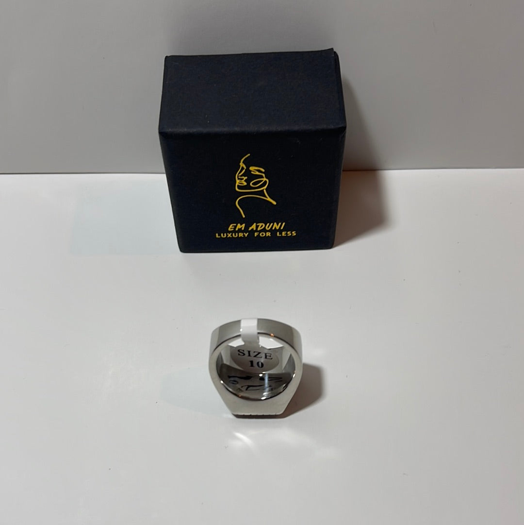 Silver Engraved Royal Stone