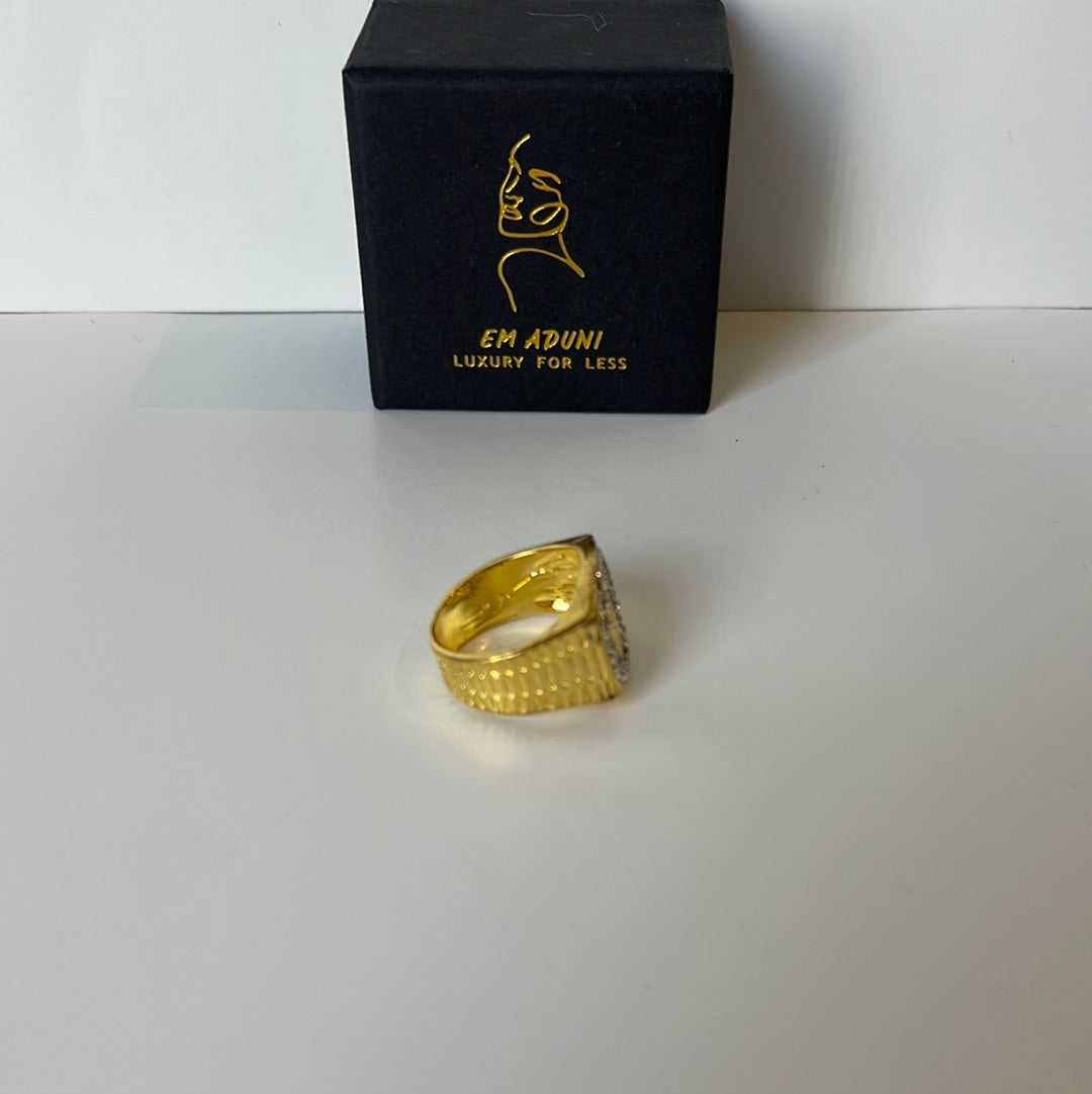 King/Queen sparkle ring