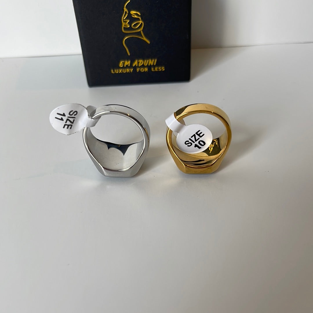 Simple & Elegant Black Stone ring