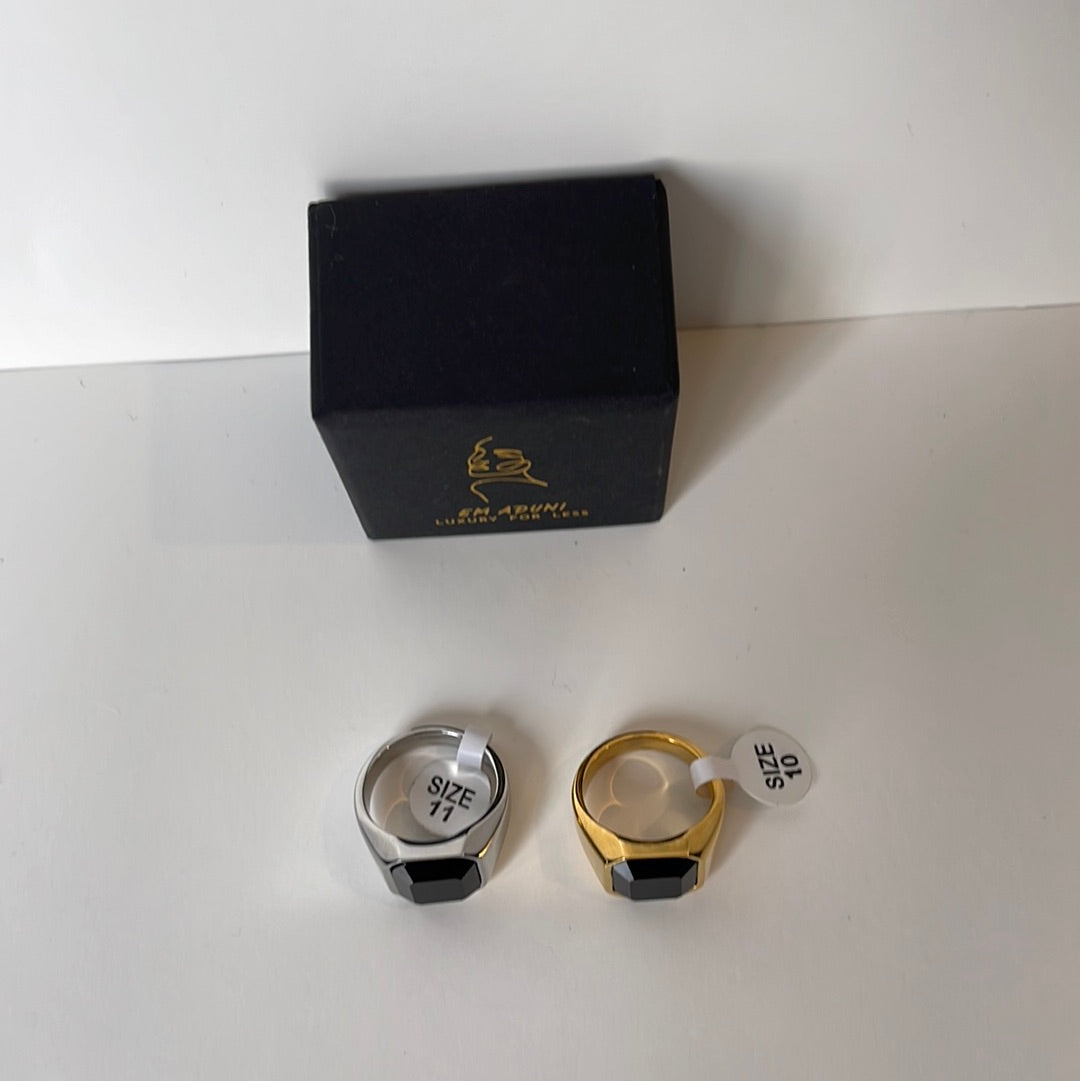 Simple & Elegant Black Stone ring