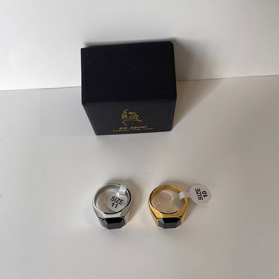 Simple & Elegant Black Stone ring