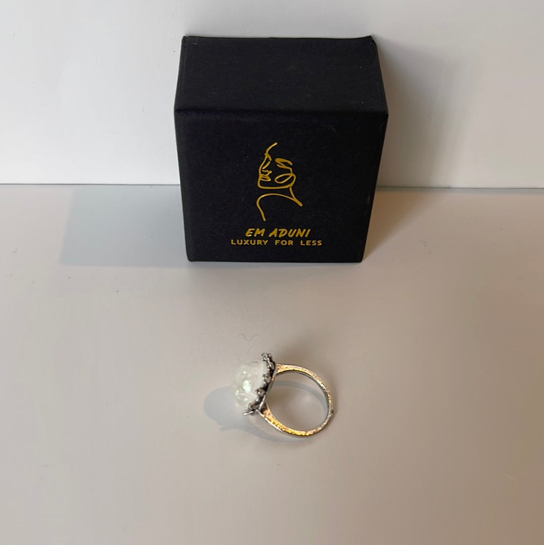 Antique single jewel women’s ring size 6