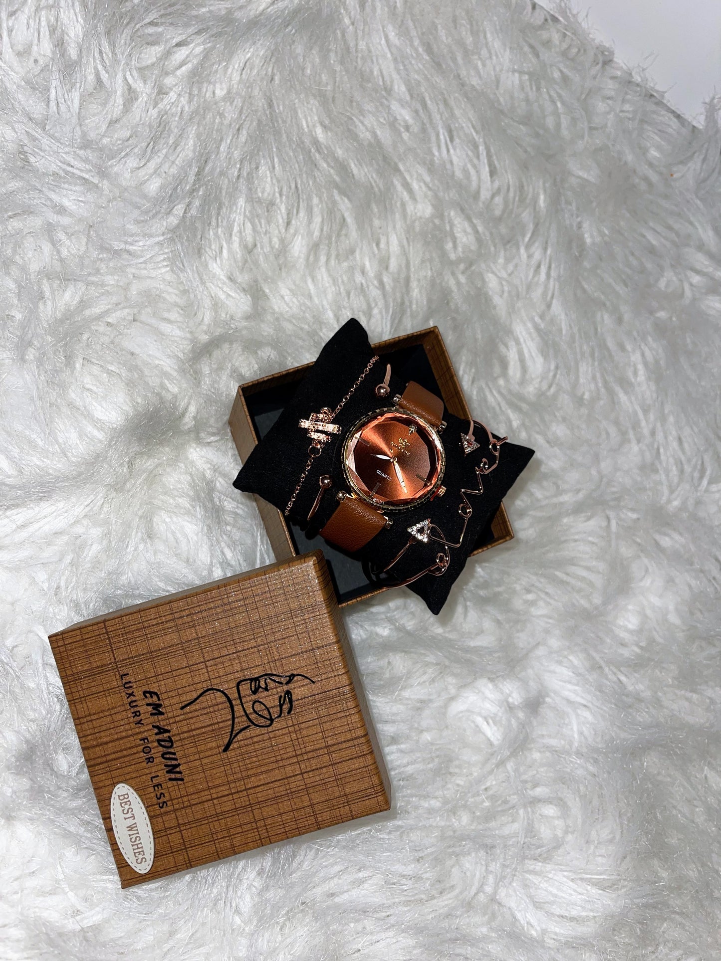 Women 5 piece watch set