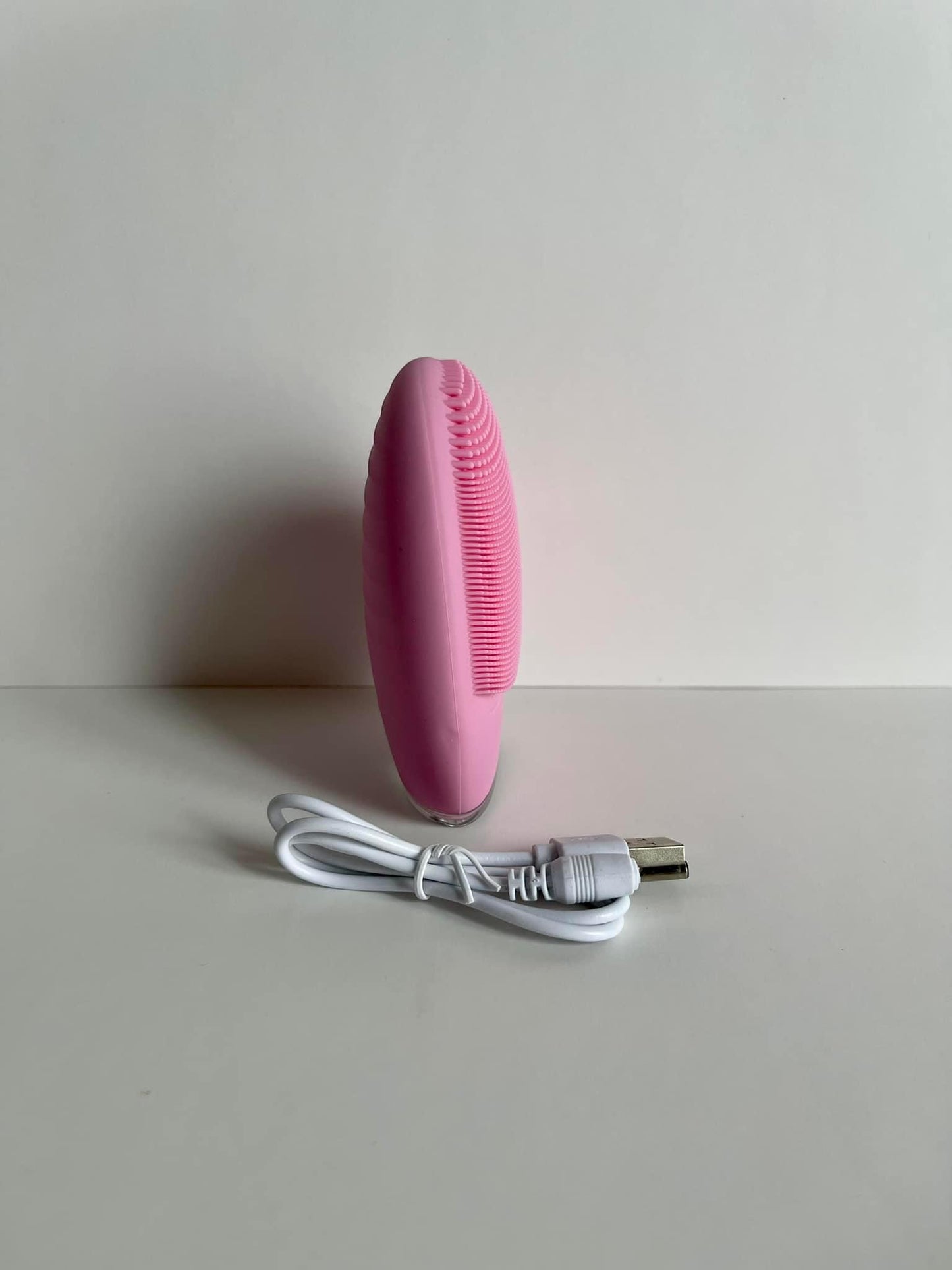 Electric face massager & cleanser