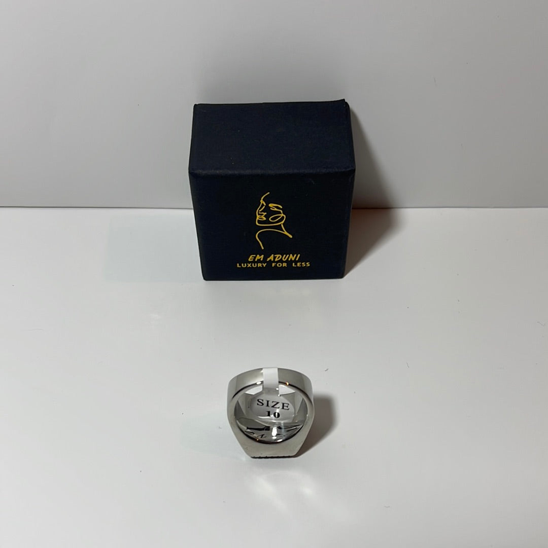 Silver Engraved Royal Stone